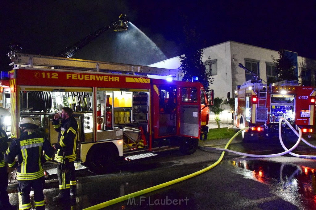 Grossbrand Halle Troisdorf Kriegsdorf Junkersring P562.JPG - Miklos Laubert